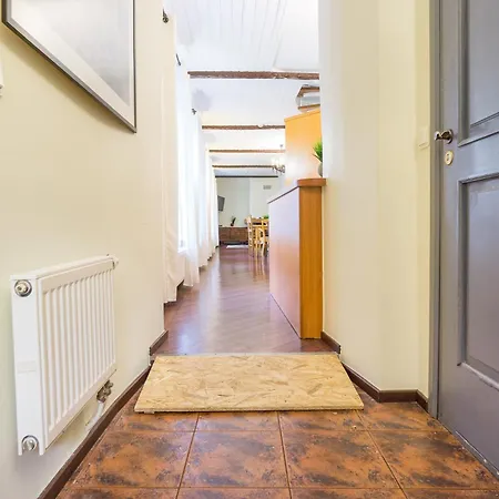 Exclusive House In Old Town بيت للعطل تالين