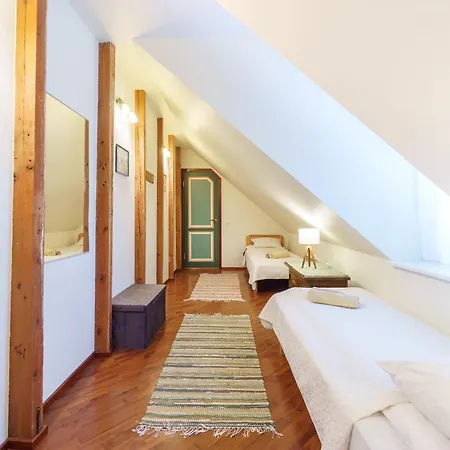 Exclusive House In Old Town 펜션