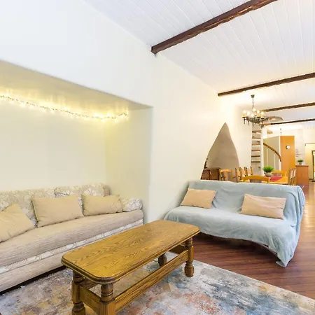 Exclusive House In Old Town * טאלין