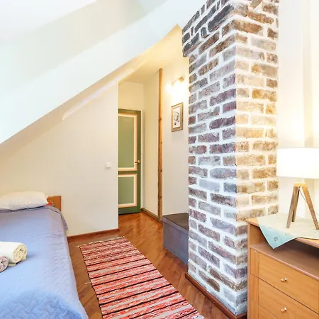 Exclusive House In Old Town Semesterbostad