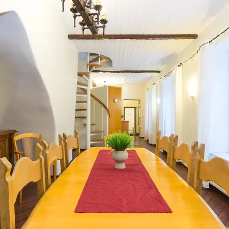 Semesterbostad Exclusive House In Old Town